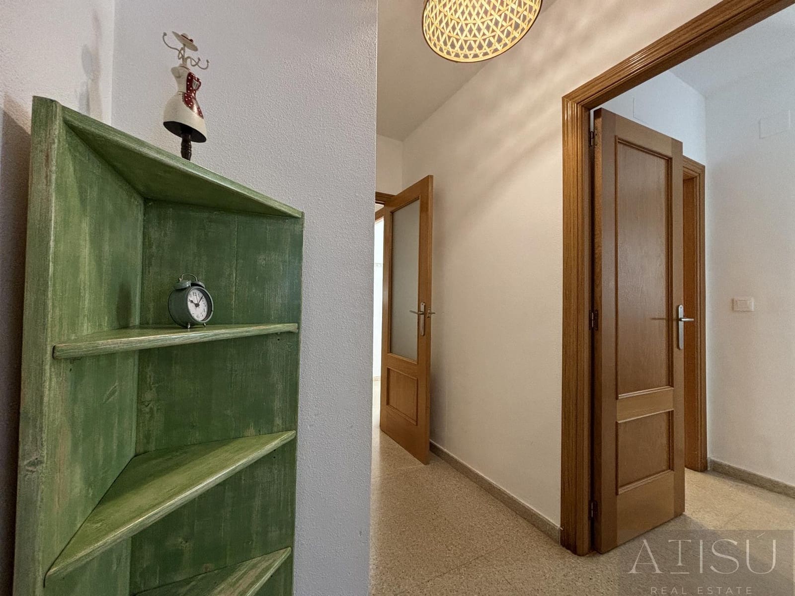 Appartement de 2 chambres à louer à El Campello avec piscine garage - 2 000 € (Ref: 9964517)