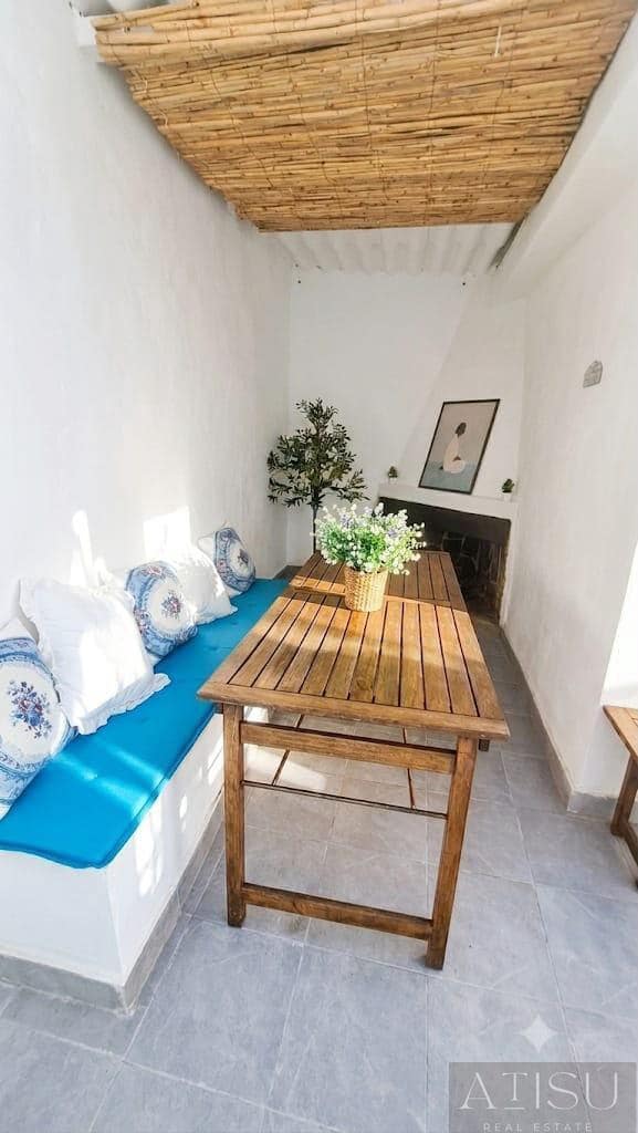 4 bedroom Villa for sale in Muchamiel / Mutxamel with pool - € 329,000 (Ref: 9967093)