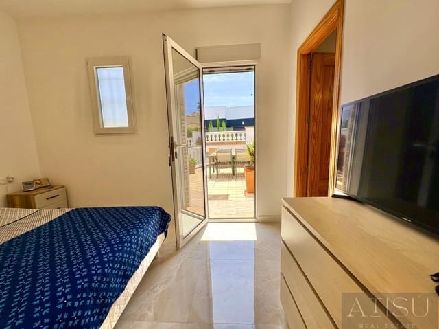 4 slaapkamer Villa te koop in Busot met zwembad garage - € 360.000 (Ref: 9979125)