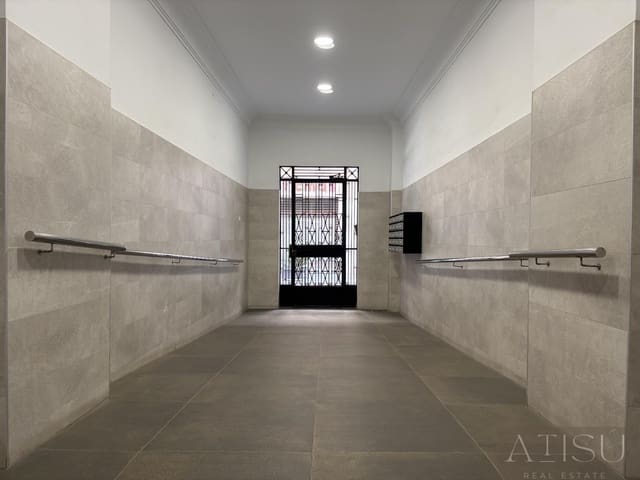 3 soverom Leilighet til salgs i Barrio del Centro, Alicante by - € 304 999 (Ref: 9990893)