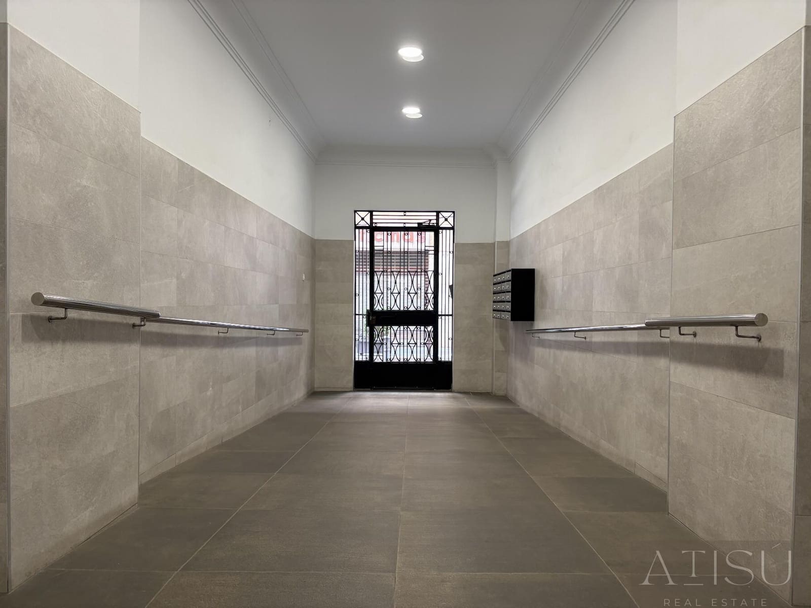 3 quarto Apartamento para venda em Alicante cidade - 304 999 € (Ref: 9990893)