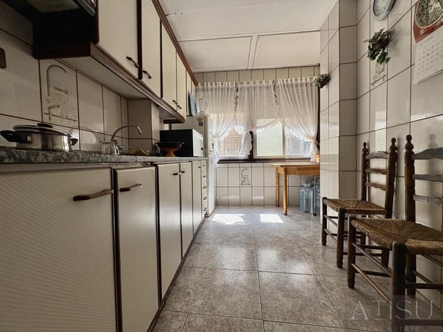 3 soverom Leilighet til salgs i Barrio del Centro, Alicante by - € 304 999 (Ref: 9990893)