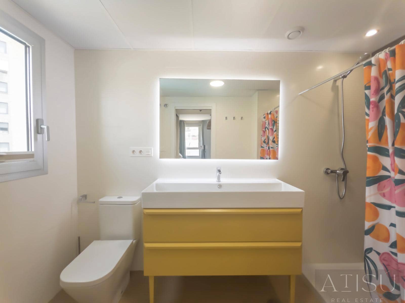 4 bedroom Flat for sale in Alicante / Alacant city with pool garage - € 750,000 (Ref: 9997781)