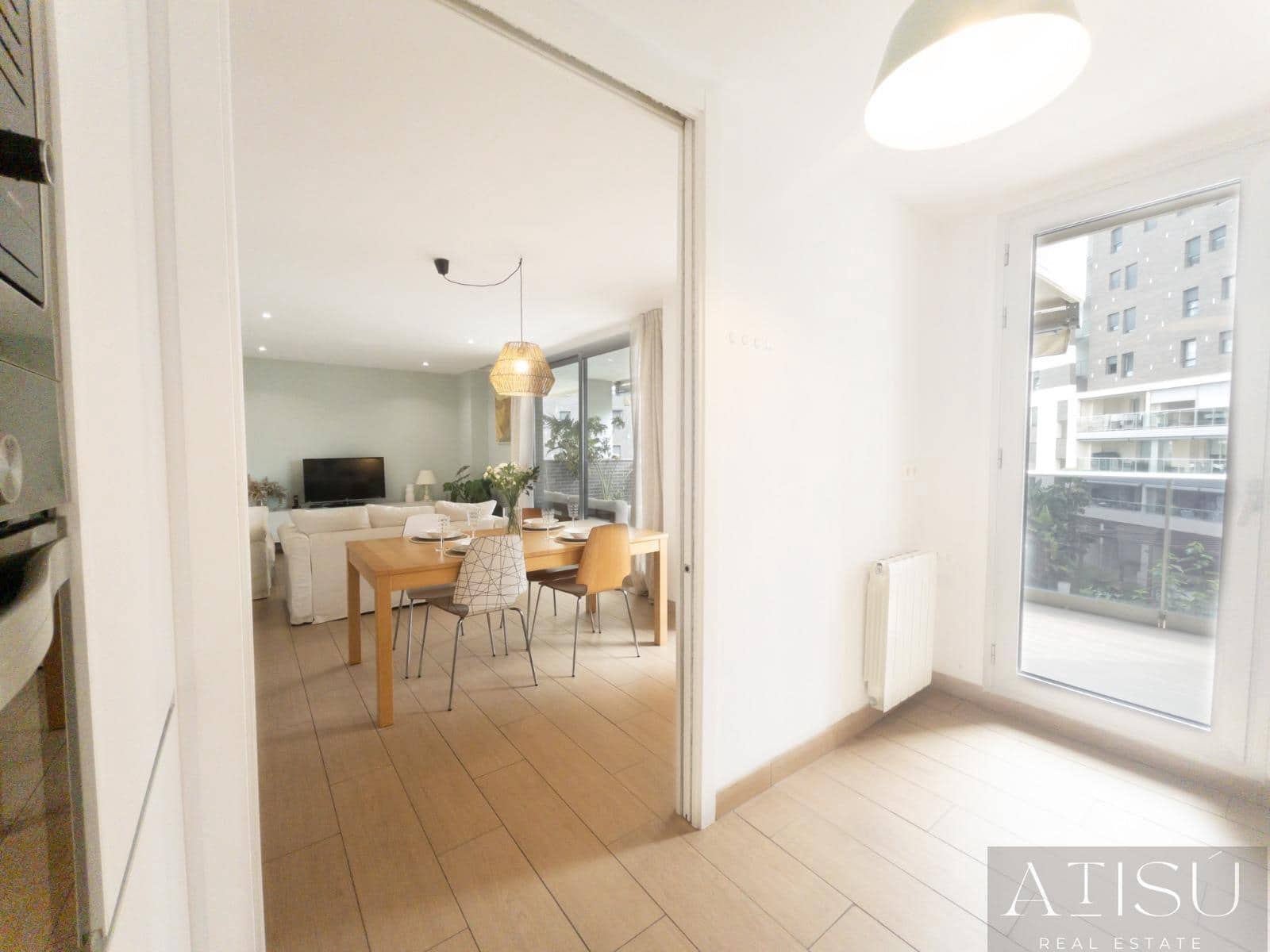 4 bedroom Flat for sale in Alicante / Alacant city with pool garage - € 750,000 (Ref: 9997781)