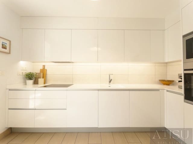 4 bedroom Flat for sale in PAU, Alicante / Alacant city with pool garage - € 750,000 (Ref: 9997781)