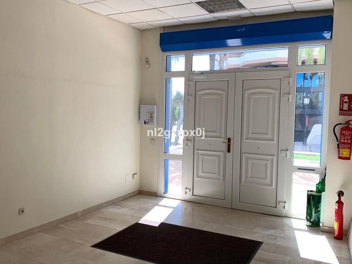 2 slaapkamer Kantoor te koop in Marbella - € 1.490.000 (Ref: 10130567)
