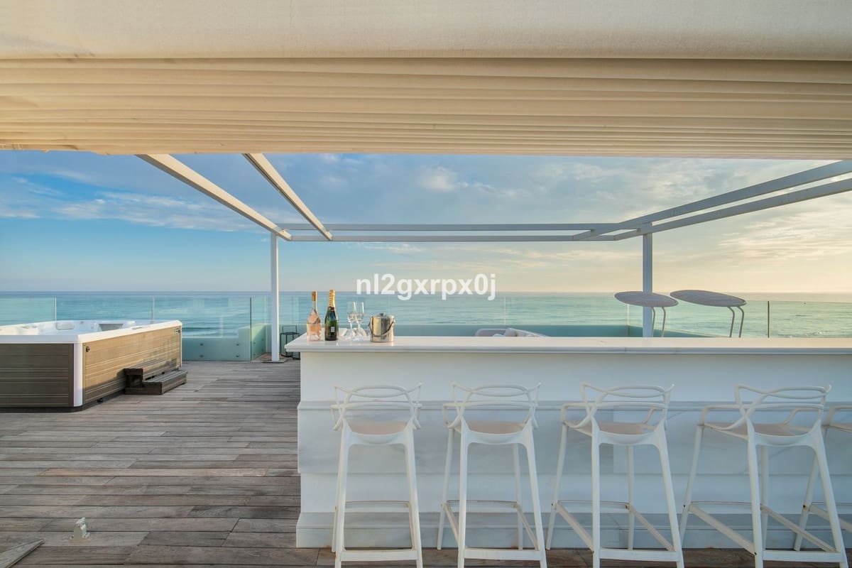 6 Zimmer Villa zu verkaufen in Costabella mit Pool Garage - 6.500.000 € (Ref: 10130569)
