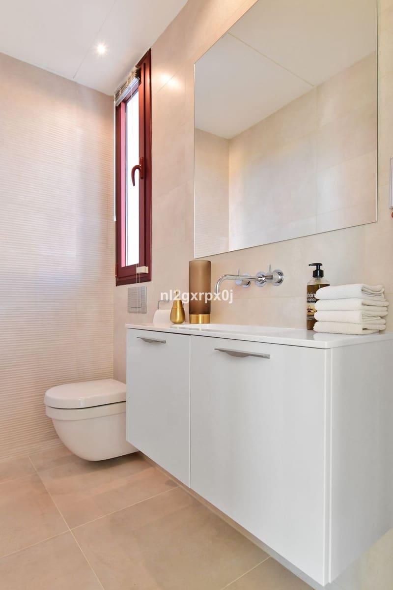 7 soveværelse Villa til salg i Nueva Andalucia med swimmingpool garage - € 4.400.000 (Ref: 10140422)