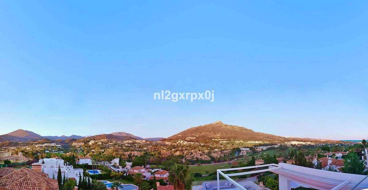 7 soveværelse Villa til salg i Nueva Andalucia med swimmingpool garage - € 4.400.000 (Ref: 10140422)