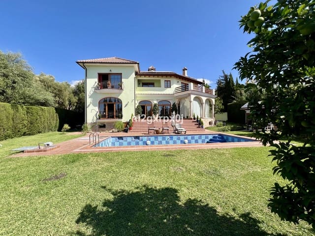 Chalet de 5 habitaciones en El Rosario, Marbella en venta con piscina garaje - 2.490.000 € (Ref: 10140423)