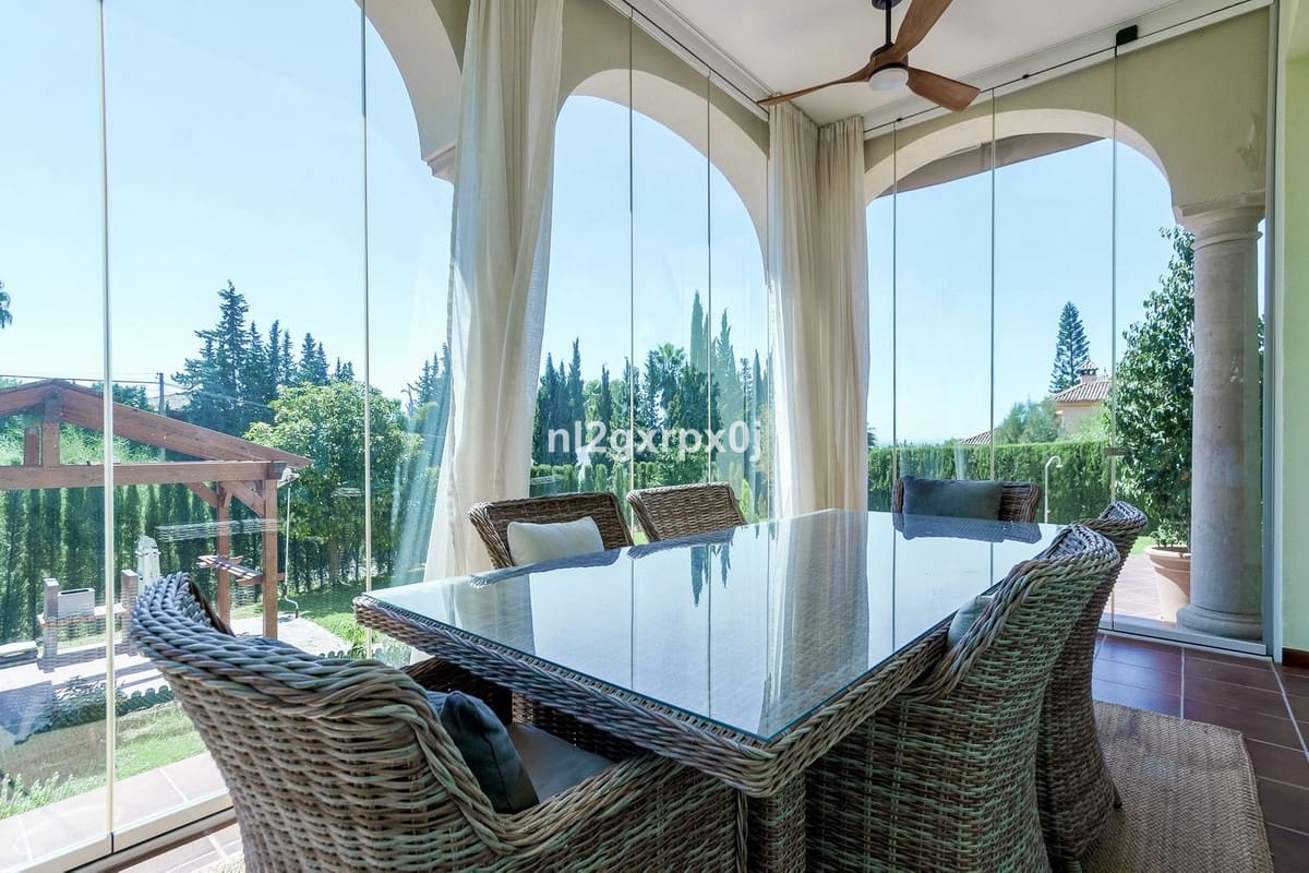 Chalet de 5 habitaciones en El Rosario en venta con piscina garaje - 2.490.000 € (Ref: 10140423)