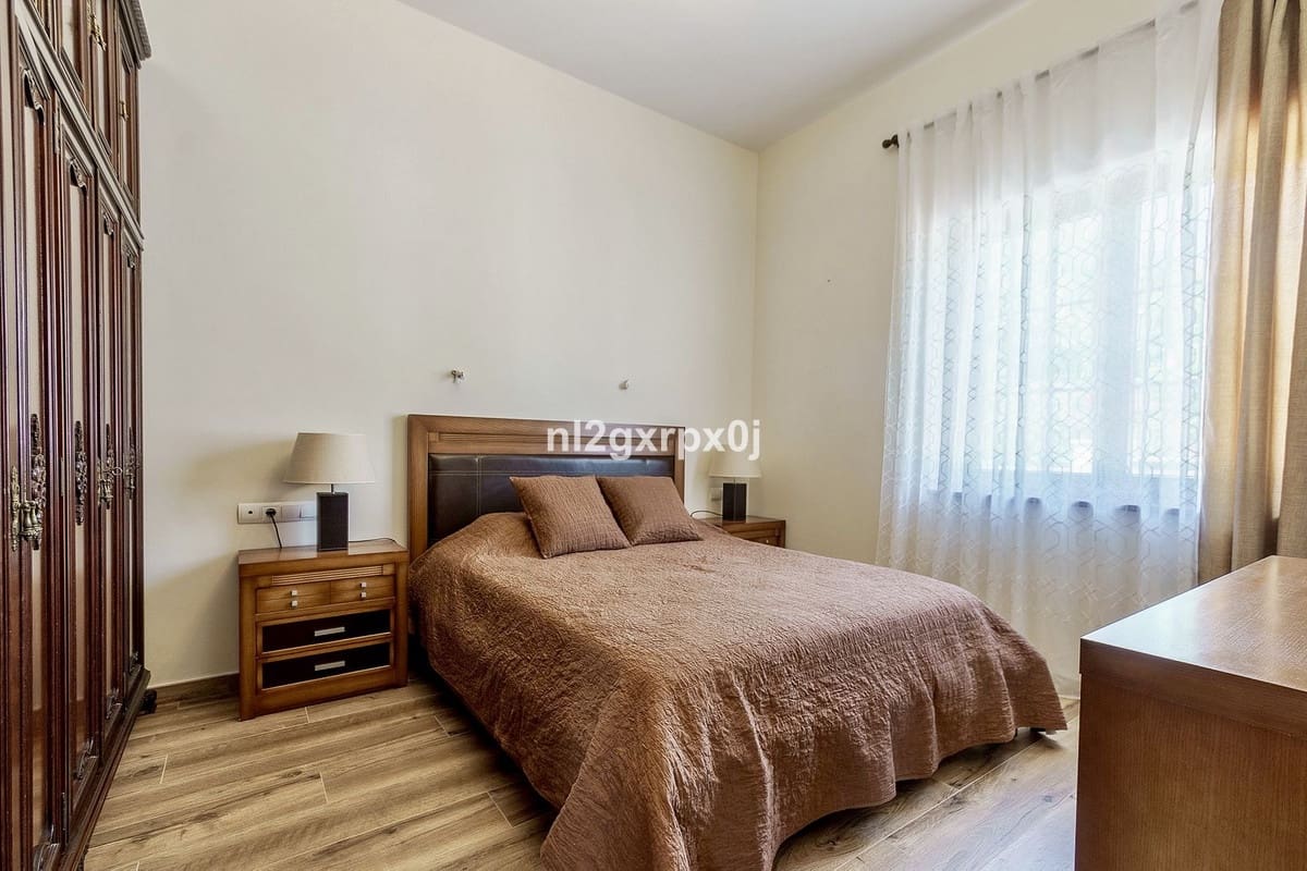 Chalet de 5 habitaciones en El Rosario en venta con piscina garaje - 2.490.000 € (Ref: 10140423)