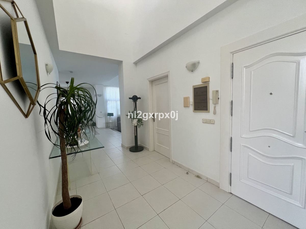 3 Zimmer Villa zu verkaufen in La Reserva mit Pool Garage - 1.195.000 € (Ref: 10140426)