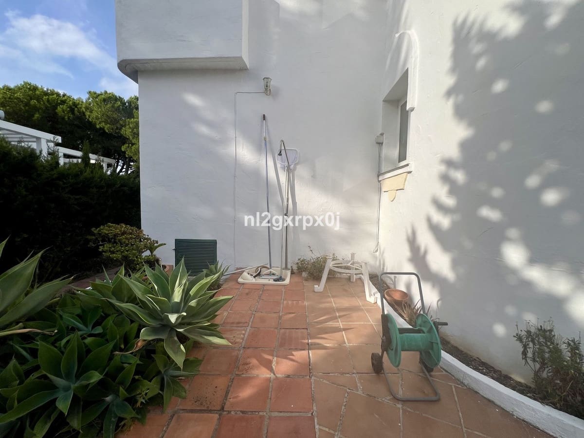 3 Zimmer Villa zu verkaufen in La Reserva mit Pool Garage - 1.195.000 € (Ref: 10140426)
