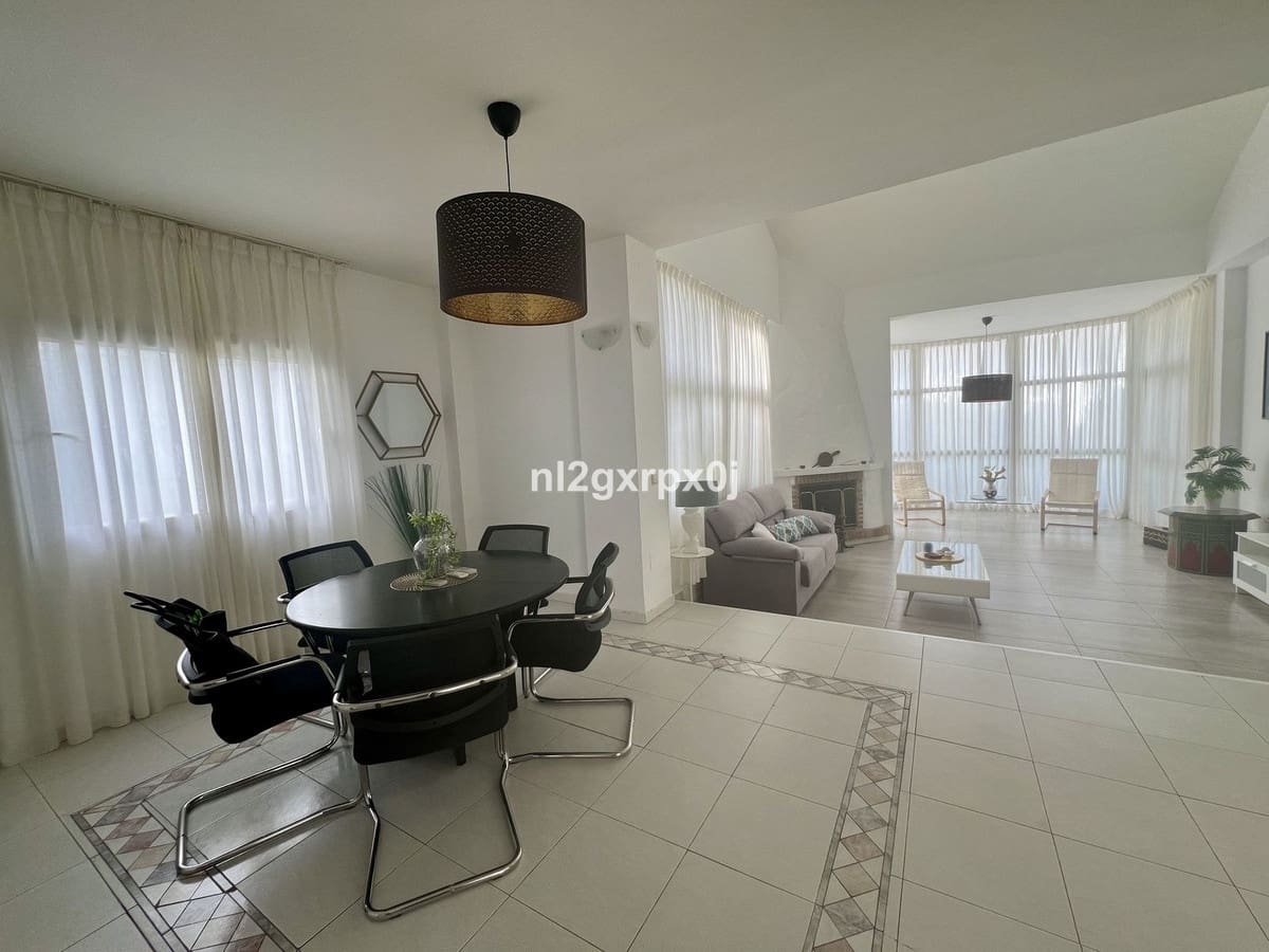 3 Zimmer Villa zu verkaufen in La Reserva mit Pool Garage - 1.195.000 € (Ref: 10140426)