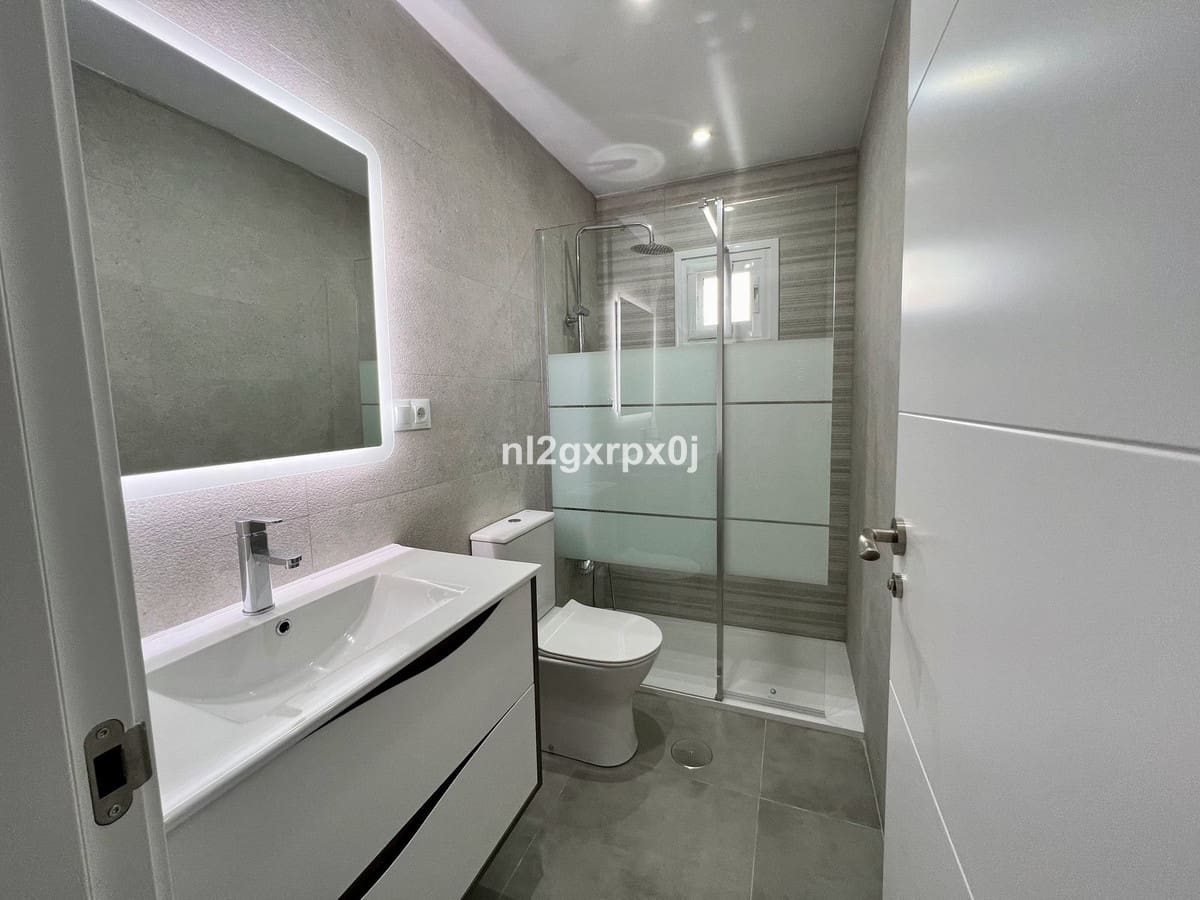 3 camera da letto Villa da affittare in Estepona con piscina - 3.600 € (Rif: 10183547)