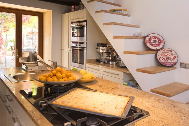 8 sovrum Hotell till salu i Llucmajor med pool garage - 3 000 000 € (Ref: 9890744)
