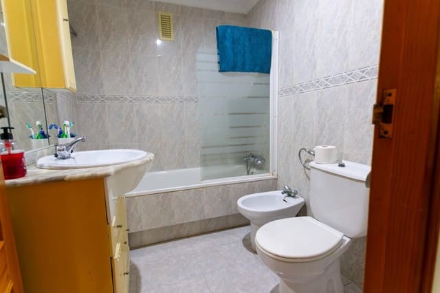 3 bedroom Flat for sale in Aguilas with garage - € 299,900 (Ref: 10006336)