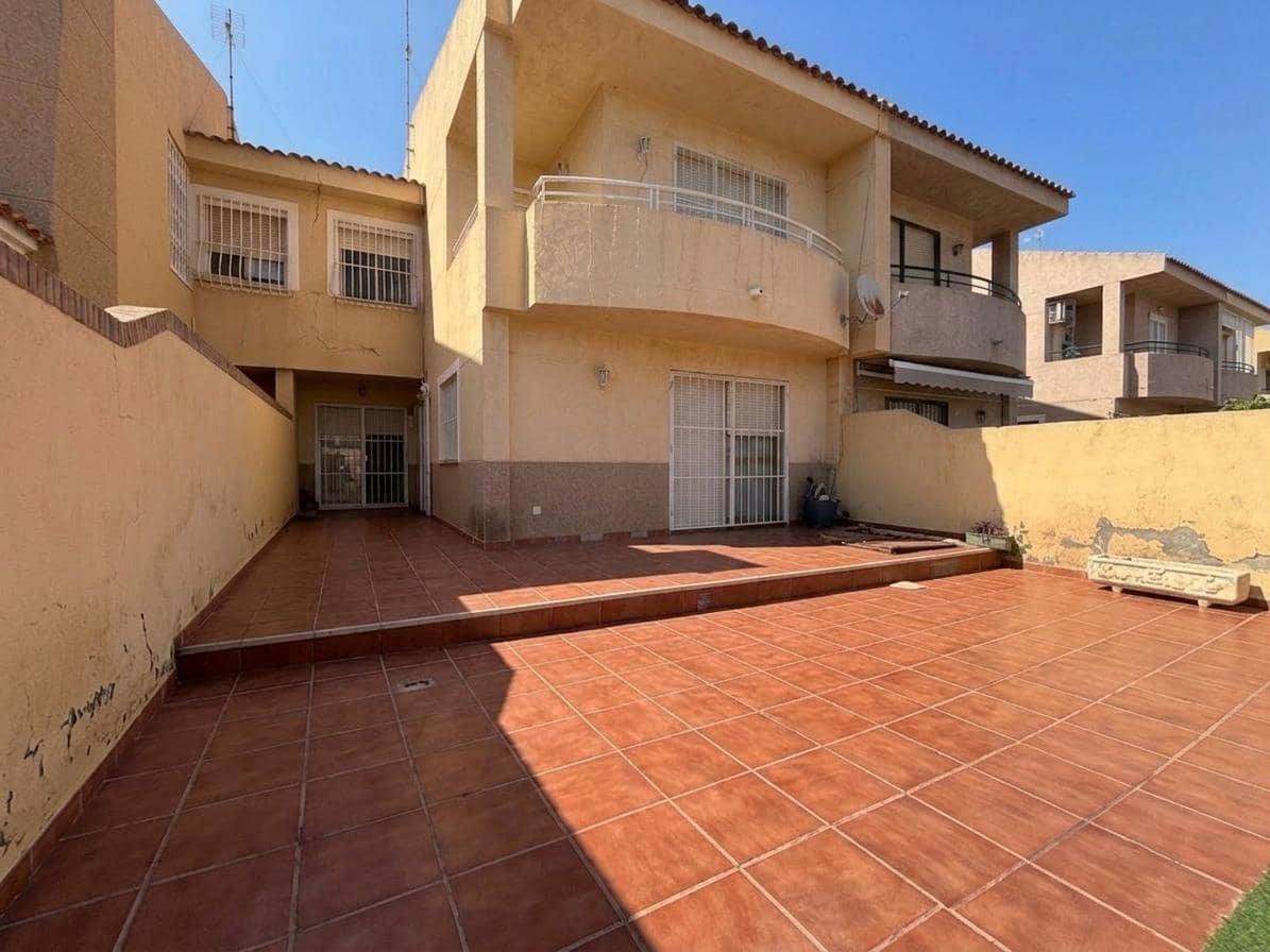 4 bedroom Apartment for sale in Aguilas - € 285,000 (Ref: 10017553)