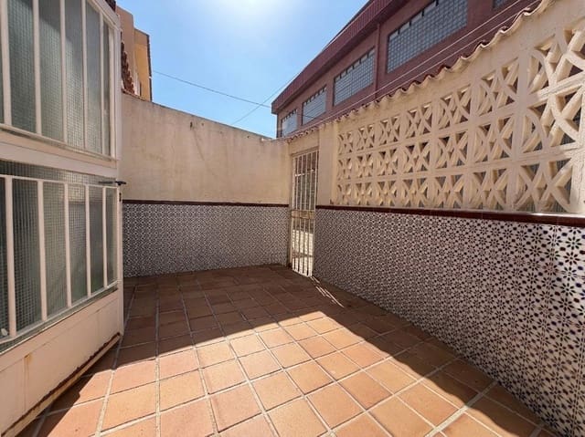 4 bedroom Apartment for sale in Aguilas - € 285,000 (Ref: 10017553)