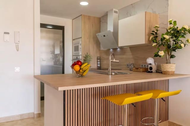 Penthouse de 2 chambres à louer à Vera - 800 € (Ref: 10022515)