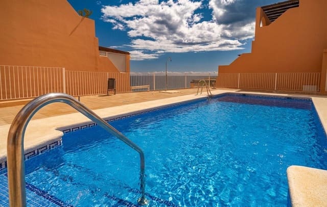 Piso de 2 habitaciones en Mojácar en venta con piscina garaje - 220.000 € (Ref: 10025661)