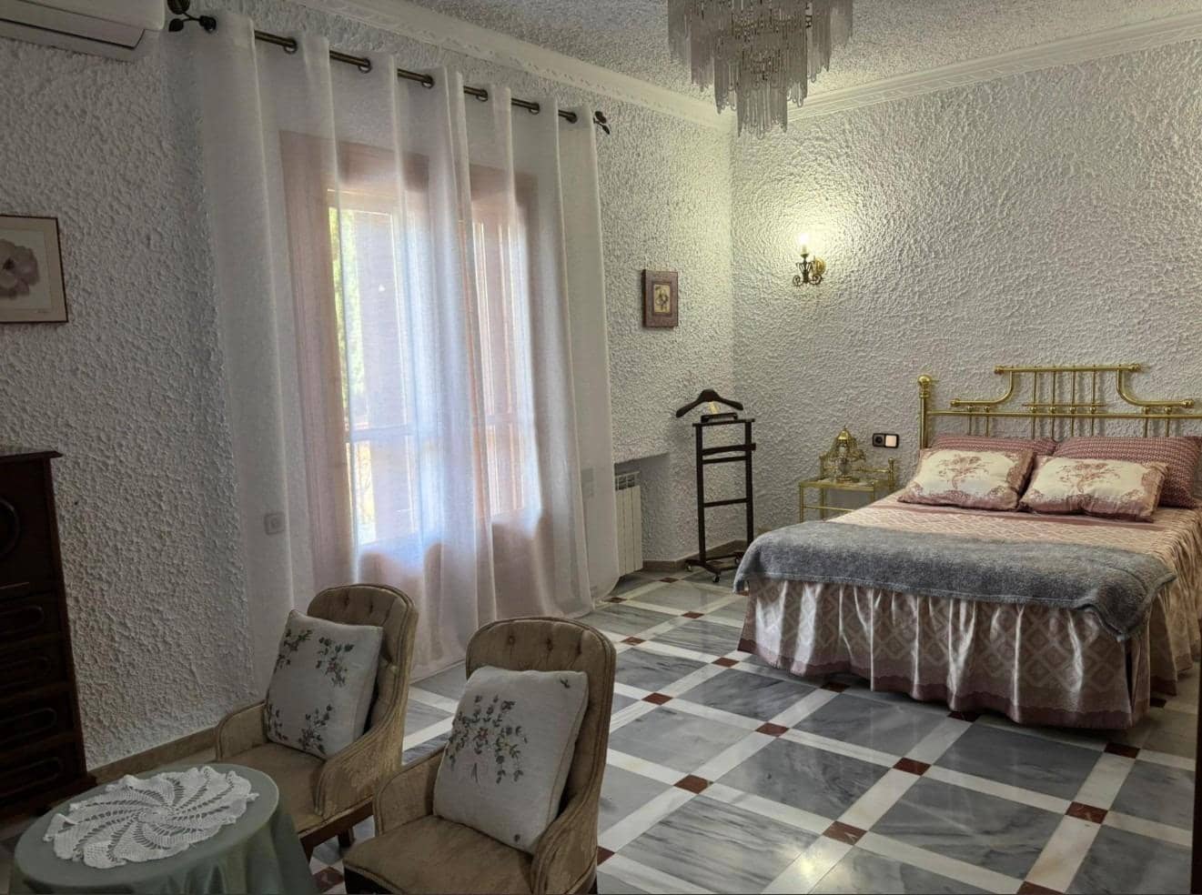10 camera da letto Villa in vendita in Cullar con piscina garage - 249.900 € (Rif: 10041171)
