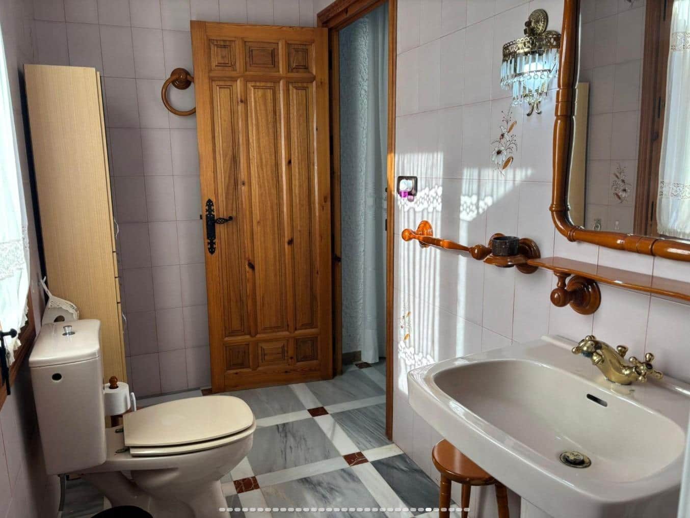 10 camera da letto Villa in vendita in Cullar con piscina garage - 249.900 € (Rif: 10041171)