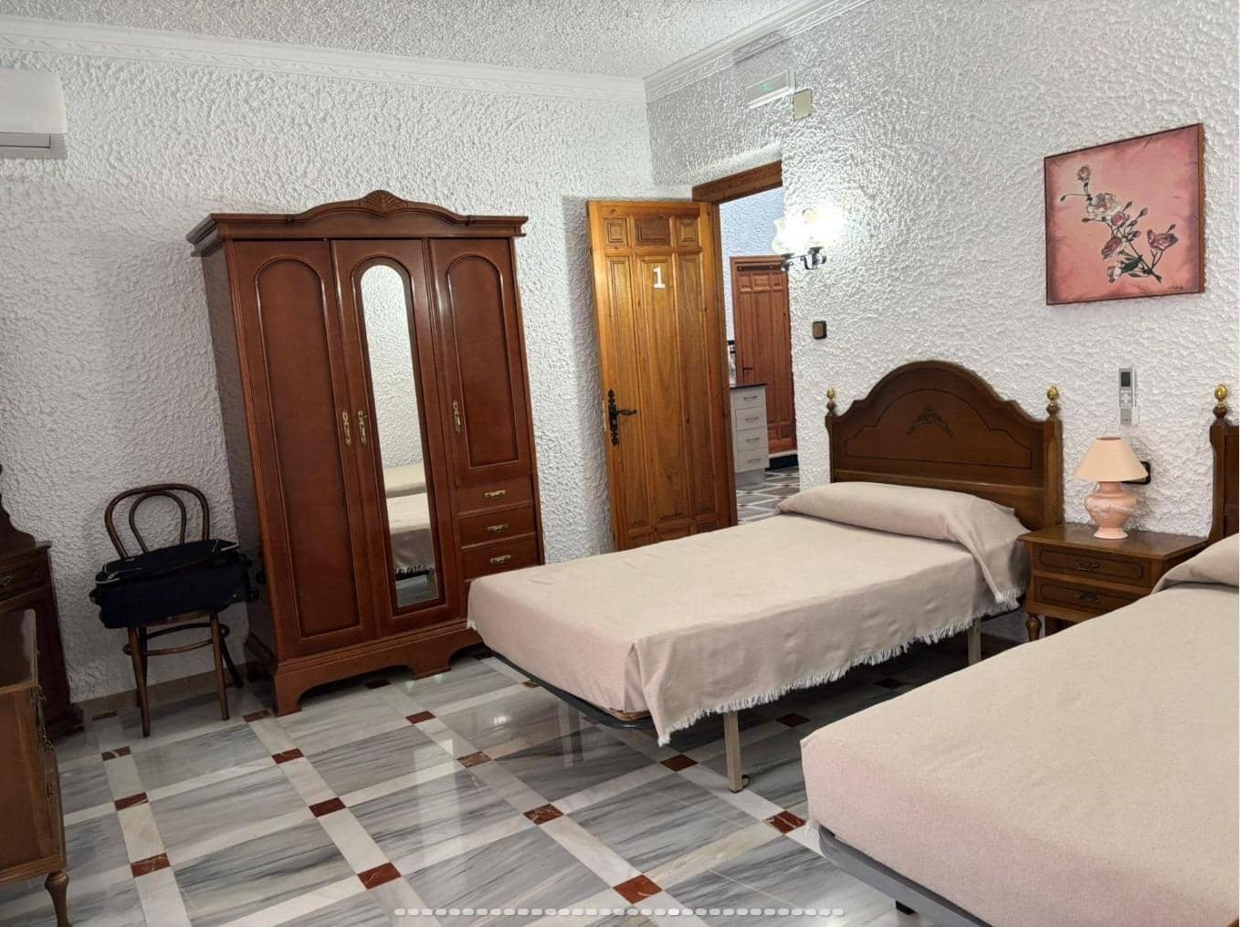 10 camera da letto Villa in vendita in Cullar con piscina garage - 249.900 € (Rif: 10041171)