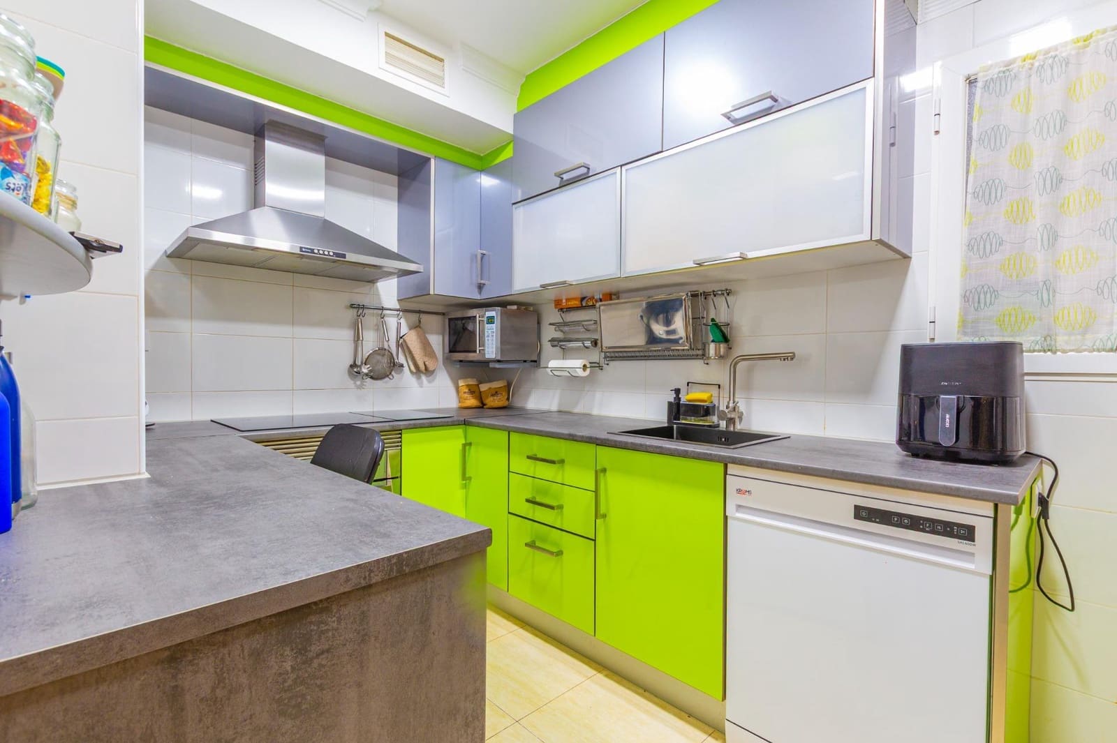 3 bedroom Penthouse for sale in Aguilas with garage - € 215,000 (Ref: 10086226)
