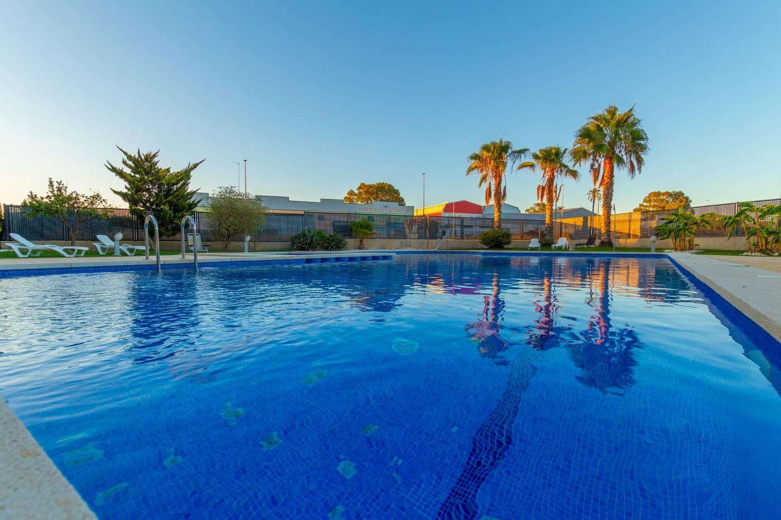 2 soveværelse Lejlighed til salg i Aguilas med swimmingpool garage - € 275.000 (Ref: 10086228)