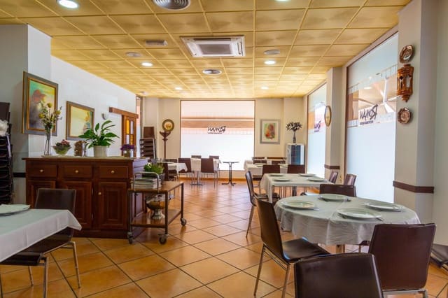 Commerciale in vendita in Lorca - 170.000 € (Rif: 10098458)