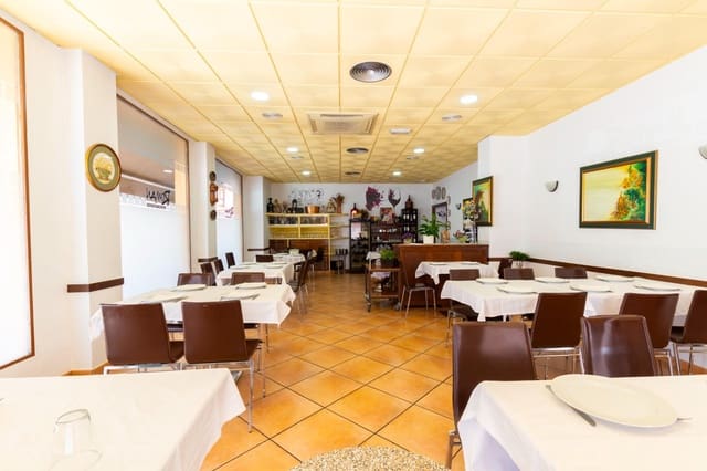 Commerciale in vendita in Lorca - 170.000 € (Rif: 10098458)