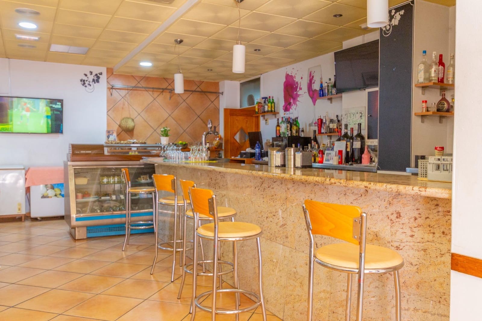 Commerciale in vendita in Lorca - 170.000 € (Rif: 10098458)