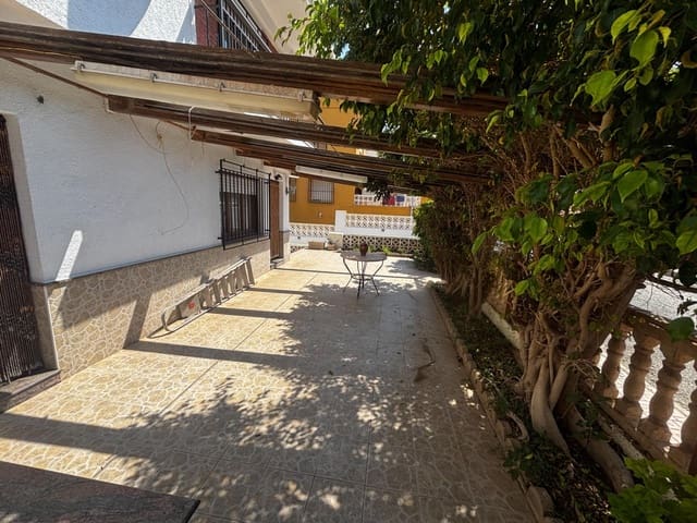 4 soverom Villa til salgs i El Hornillo, Aguilas med garasje - € 351 000 (Ref: 9892752)