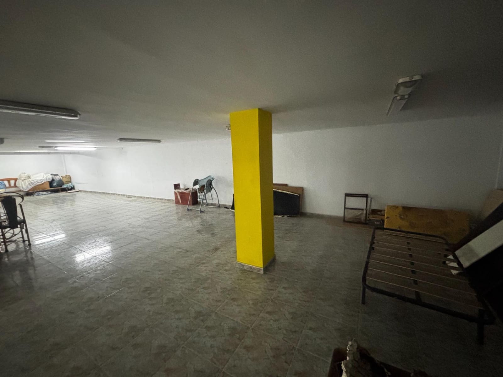2 bedroom Commercial for sale in Aguilas - € 154,500 (Ref: 9892753)