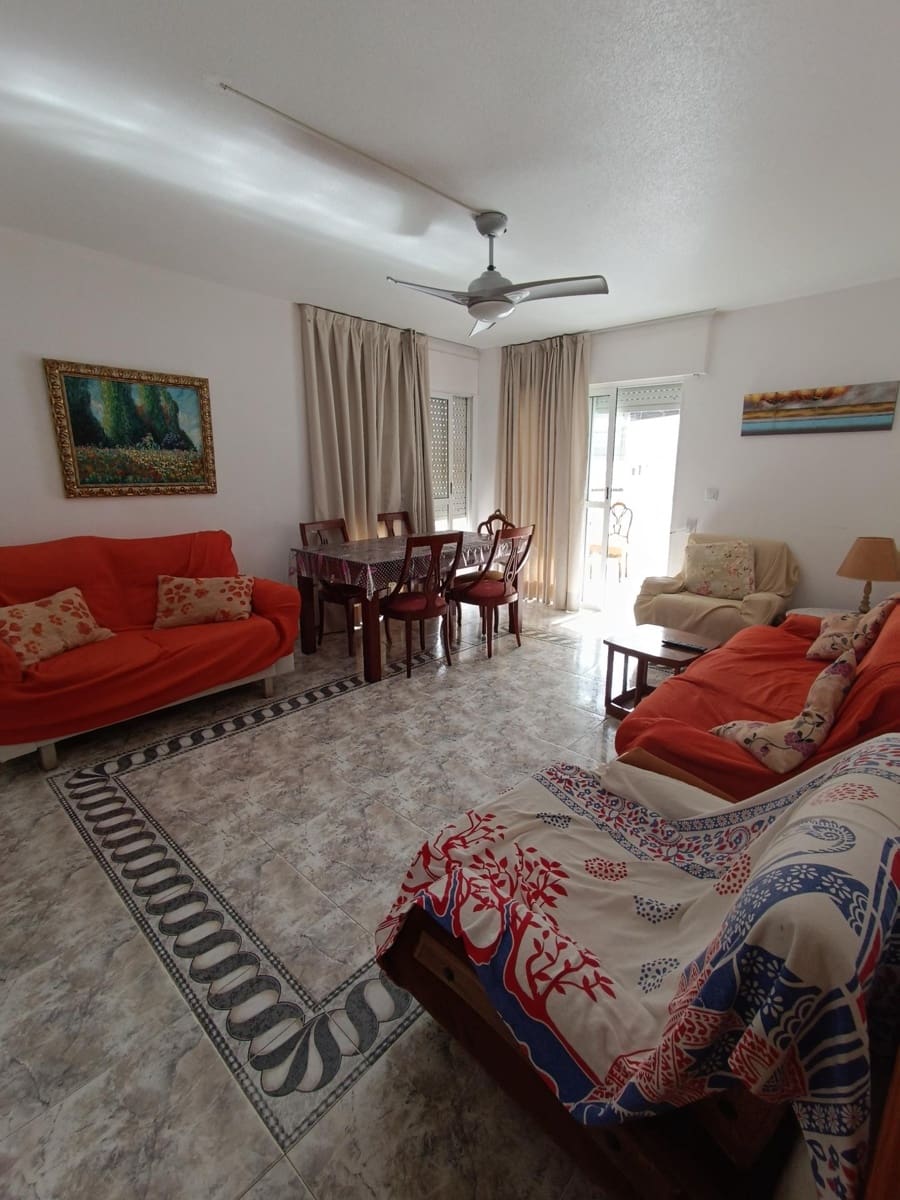 4 bedroom Apartment for sale in Aguilas with garage - € 300,000 (Ref: 9892756)