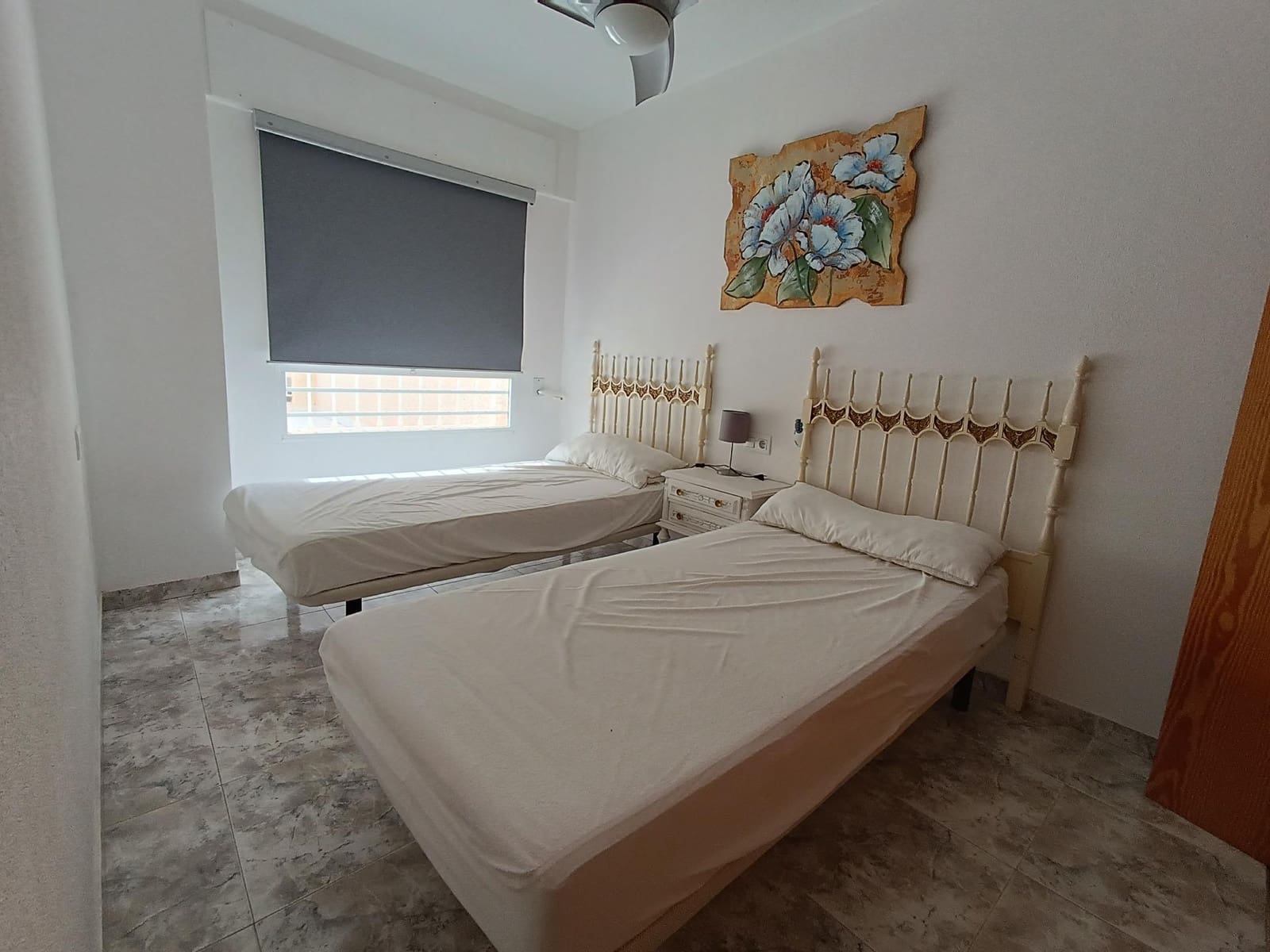 4 bedroom Apartment for sale in Aguilas with garage - € 300,000 (Ref: 9892756)