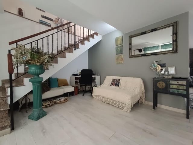 5 chambre Maison de Ville à vendre à Aguilas - 223 900 € (Ref: 9892759)