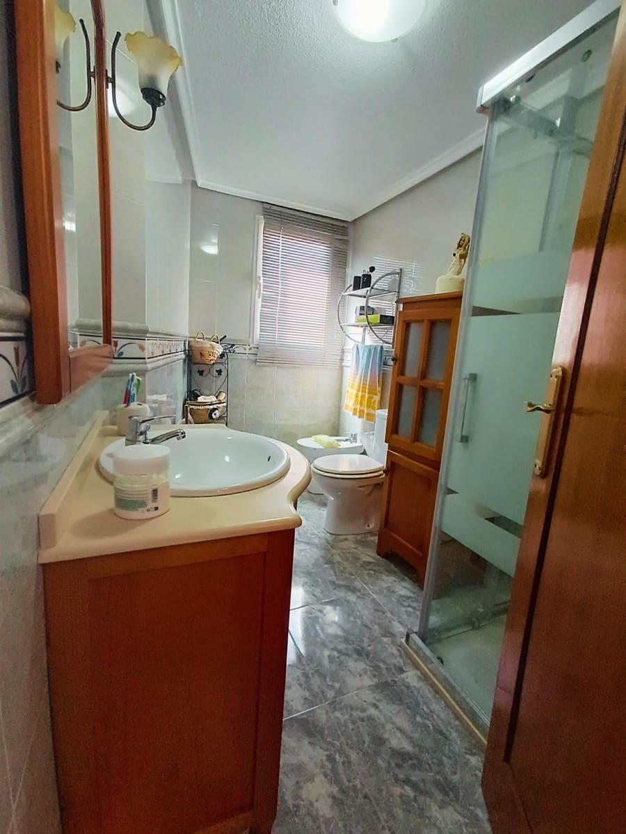 4 bedroom Apartment for sale in Aguilas with garage - € 218,900 (Ref: 9892761)