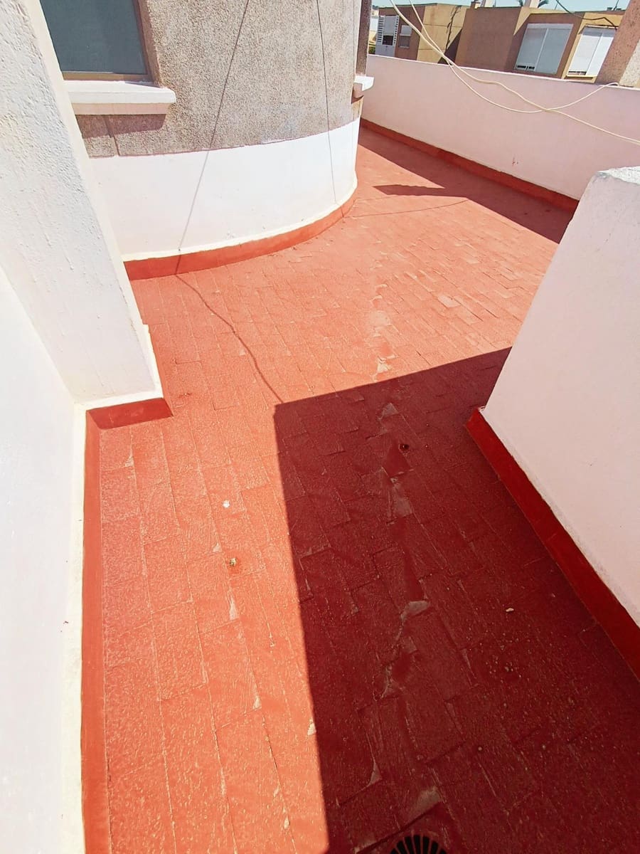 4 bedroom Apartment for sale in Aguilas with garage - € 218,900 (Ref: 9892761)