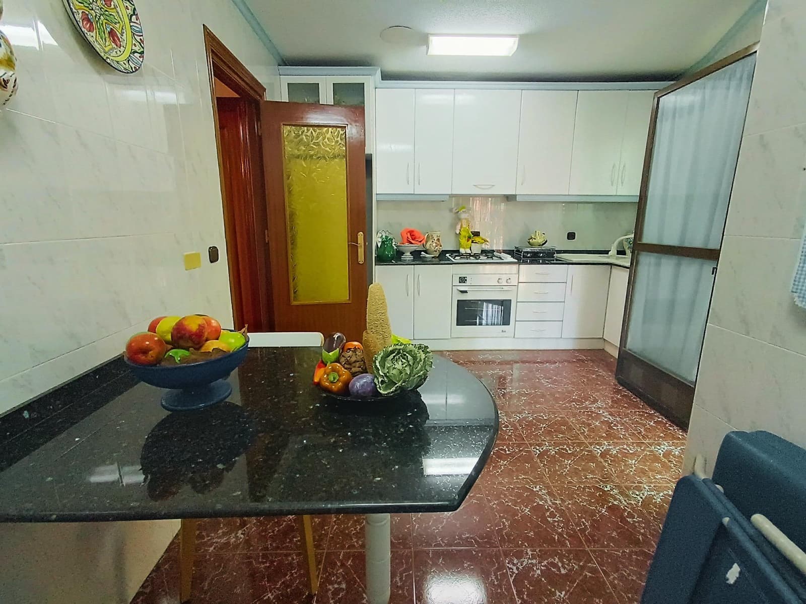 4 bedroom Apartment for sale in Aguilas with garage - € 218,900 (Ref: 9892761)