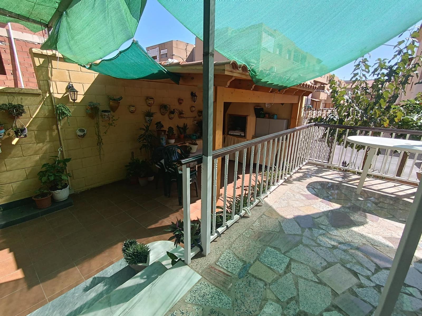 4 bedroom Apartment for sale in Aguilas with garage - € 218,900 (Ref: 9892761)
