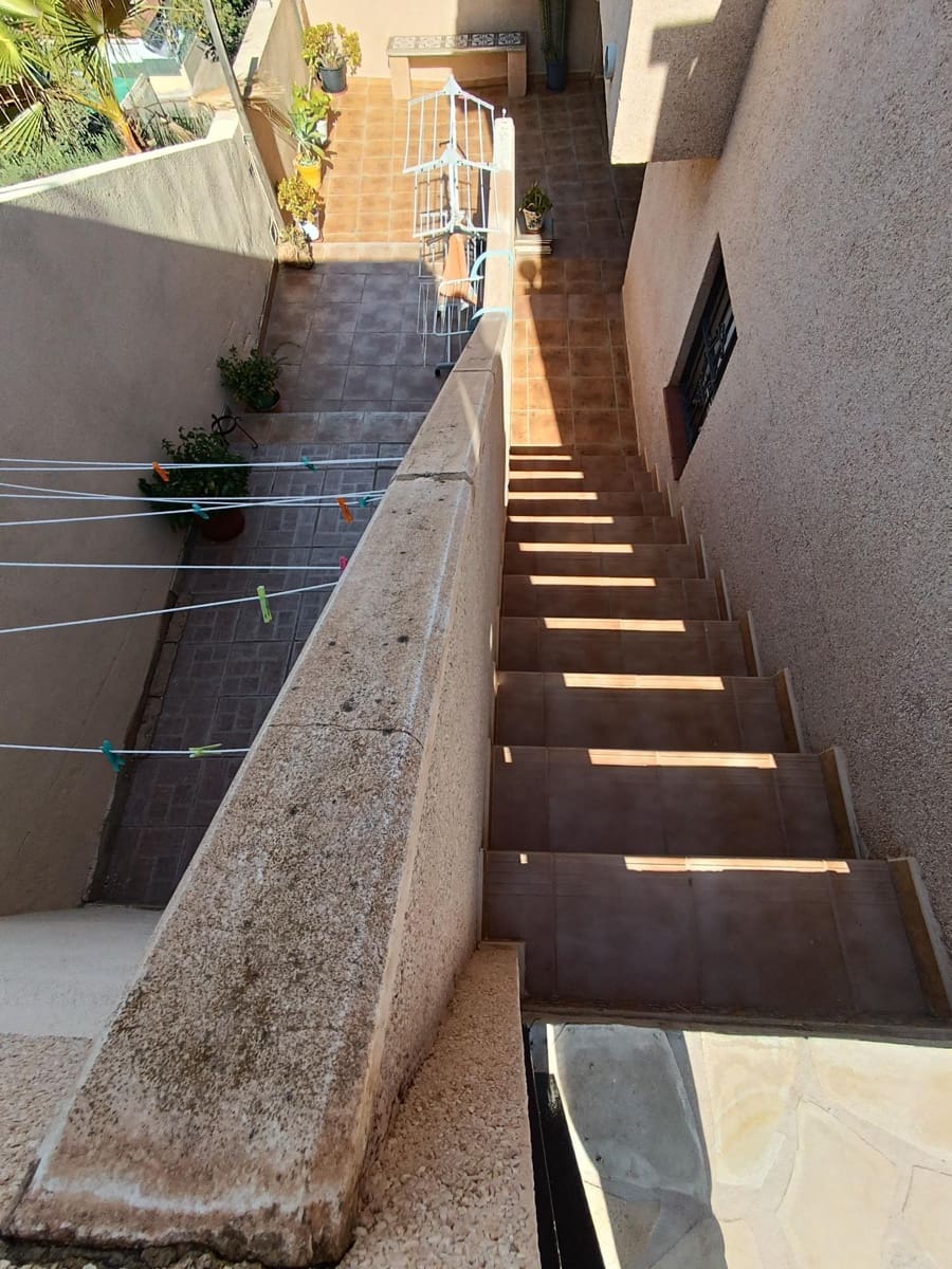 4 bedroom Villa for sale in Aguilas with pool garage - € 375,000 (Ref: 9892763)