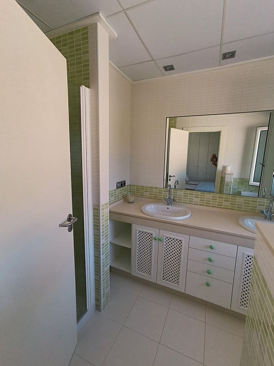 7 bedroom Villa for sale in Aguilas with pool garage - € 1,800,000 (Ref: 9892764)
