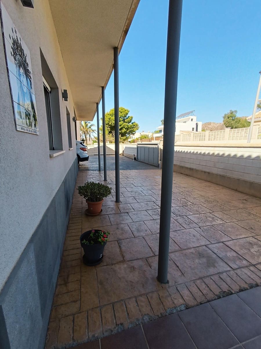 7 bedroom Villa for sale in Aguilas with pool garage - € 1,800,000 (Ref: 9892764)