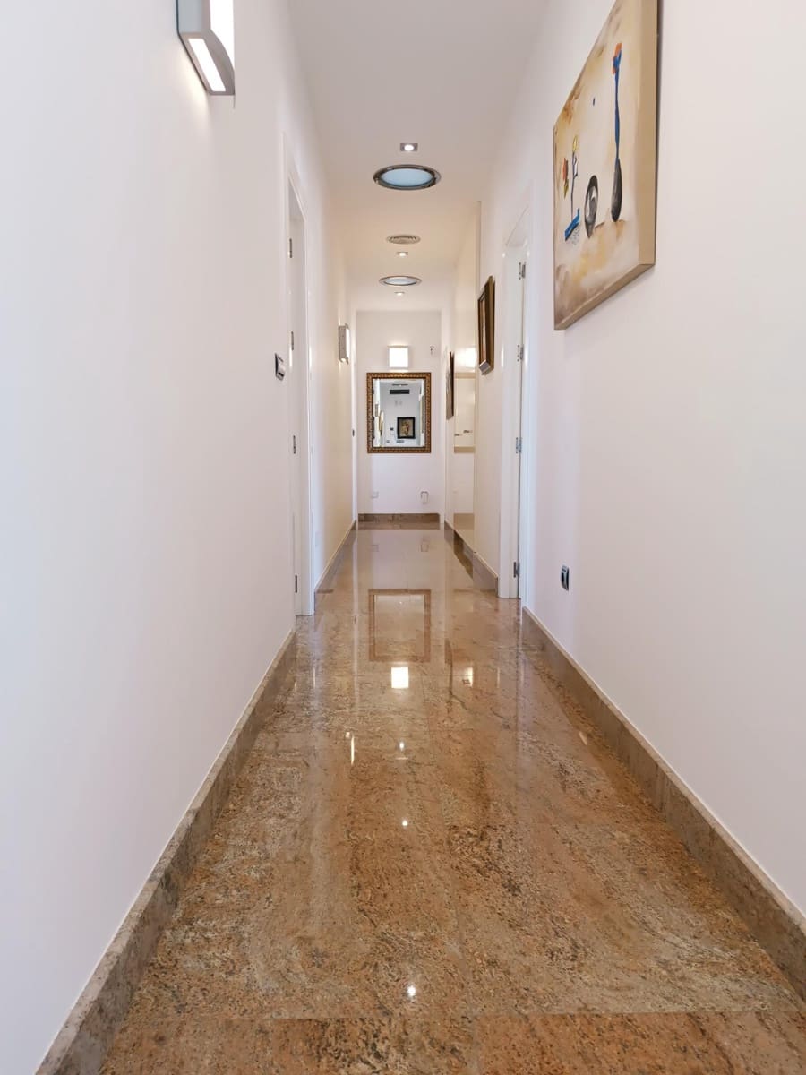 7 bedroom Villa for sale in Aguilas with pool garage - € 1,800,000 (Ref: 9892764)
