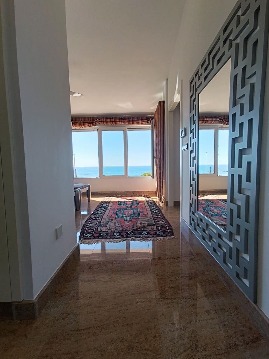 7 bedroom Villa for sale in Aguilas with pool garage - € 1,800,000 (Ref: 9892764)