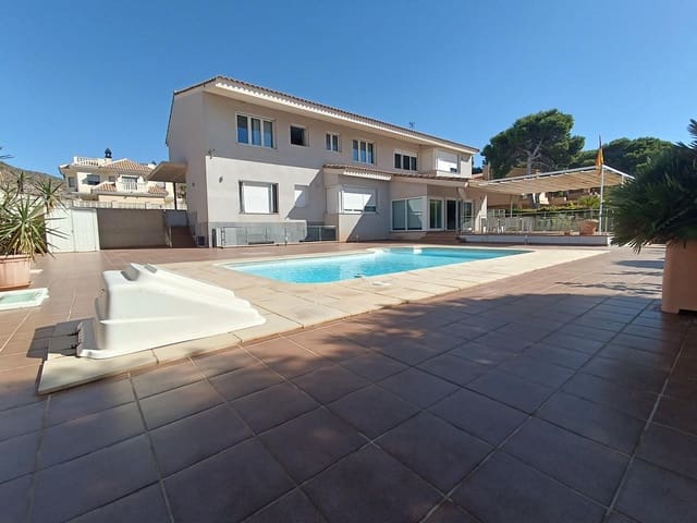 7 bedroom Villa for sale in Aguilas with pool garage - € 1,800,000 (Ref: 9892764)