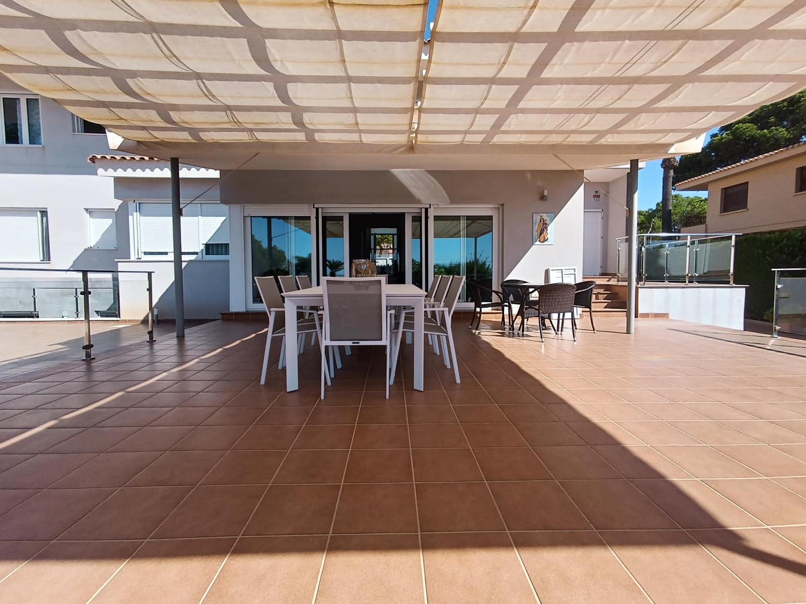 7 bedroom Villa for sale in Aguilas with pool garage - € 1,800,000 (Ref: 9892764)